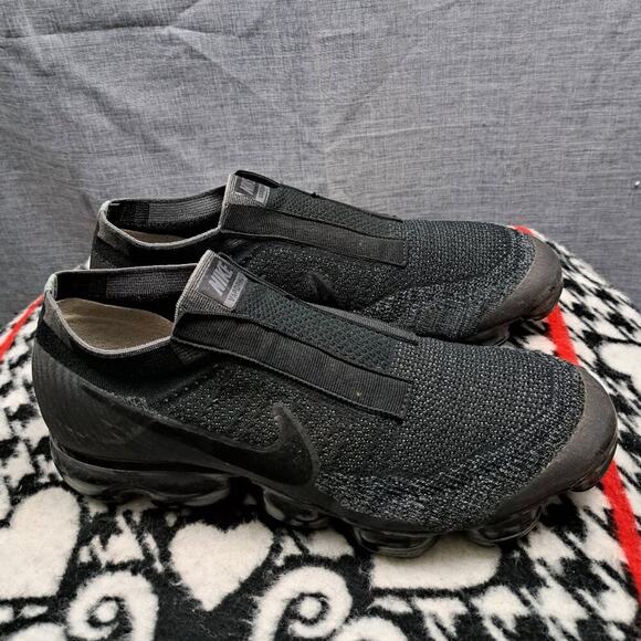 %Size 13 Nike Air VaporMax SE AQ0581-001 Laceless Triple Black Men A 27 main image 11